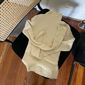 Aritzia turtleneck